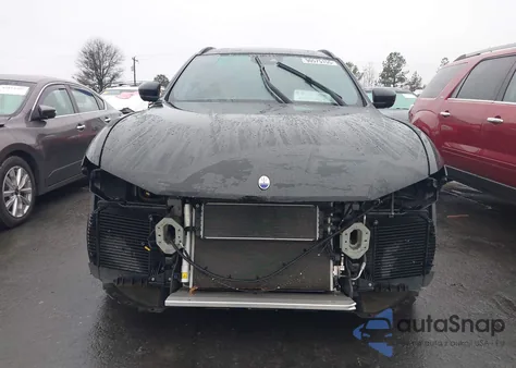 2018 Maserati Levante S Gransport z USA, uszkodzony, nr VIN ZN661YUS1JX289463